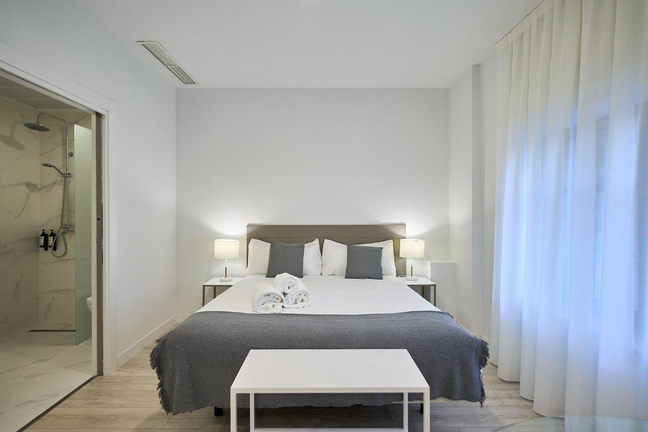 Ines Luna Suites Salamanca Exteriör bild