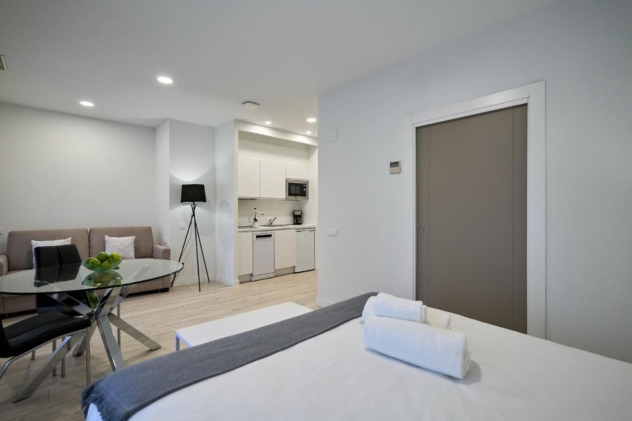 Ines Luna Suites Salamanca Exteriör bild