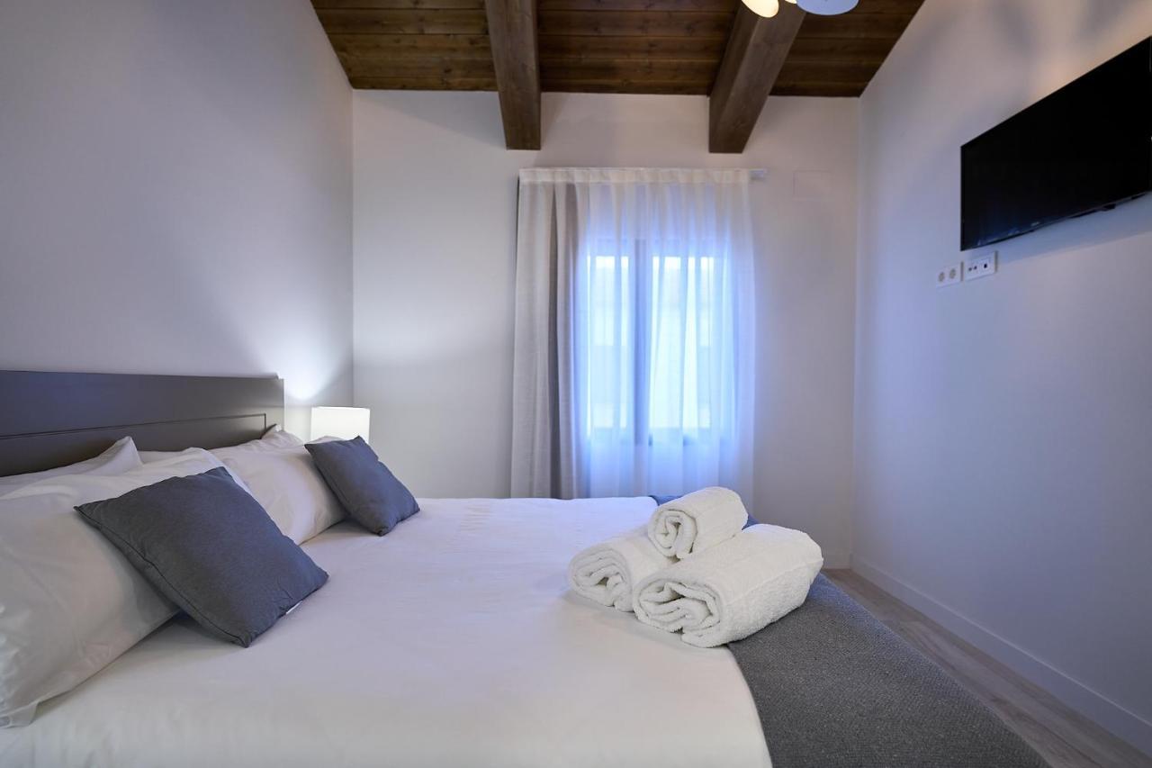 Ines Luna Suites Salamanca Exteriör bild